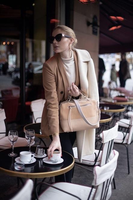 Bella-BOXER-Poudre-1-copy-min