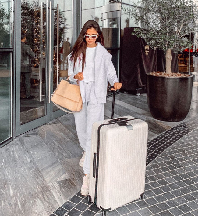 NATALIESALLAUM-15DECEMBER_2019-POST2_f85dec79-51bf-42c4-a926-b7def2b9d8cd-695860