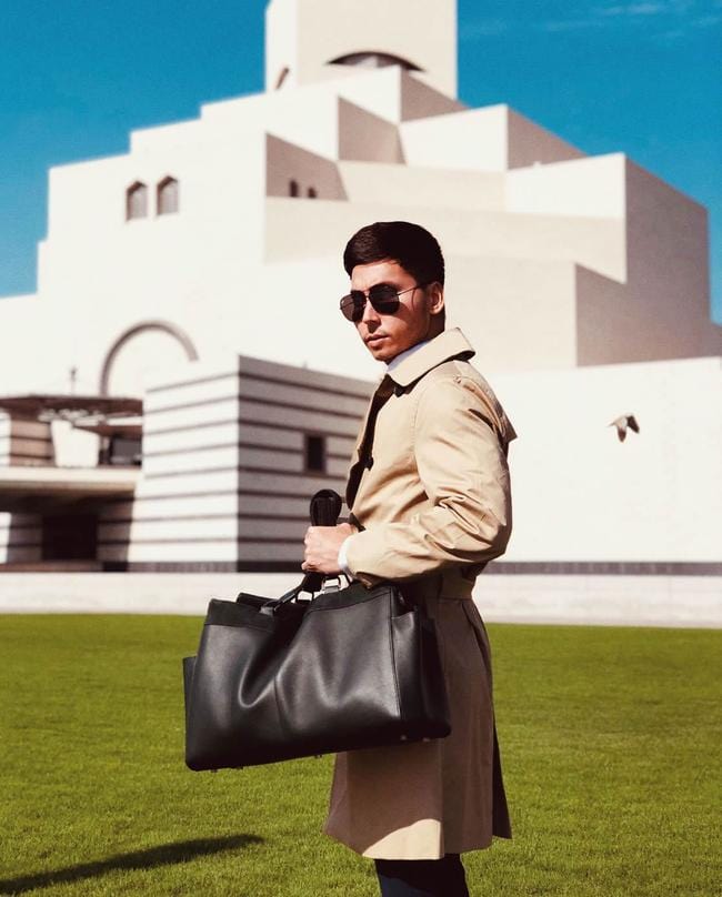 follow-the-raven-as-seen-on-luxury-handbags-30_650x_c49994bc-e46c-45b0-96f2-764ac2c6ee22