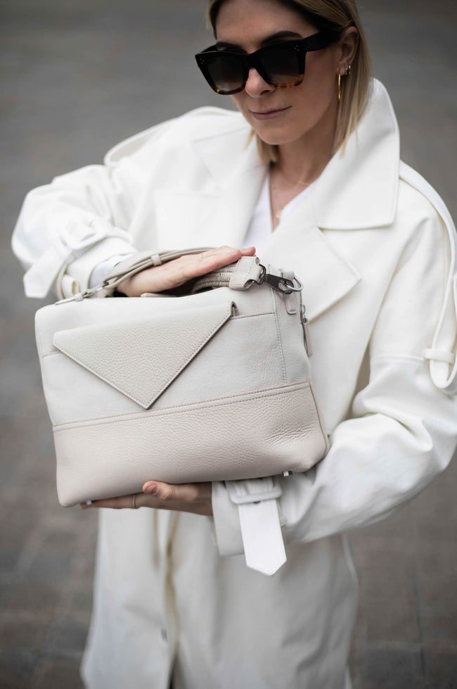 julia-mateian-as-seen-on-luxury-handbags-24