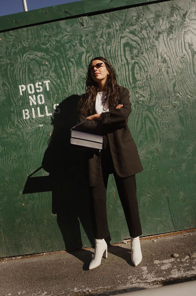 nadia-azmy-as-seen-on-luxury-handbags-10-430948