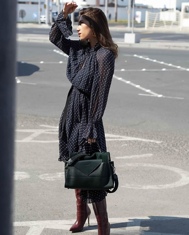 sai-ferrera-as-seen-on-luxury-handbags-15-847841