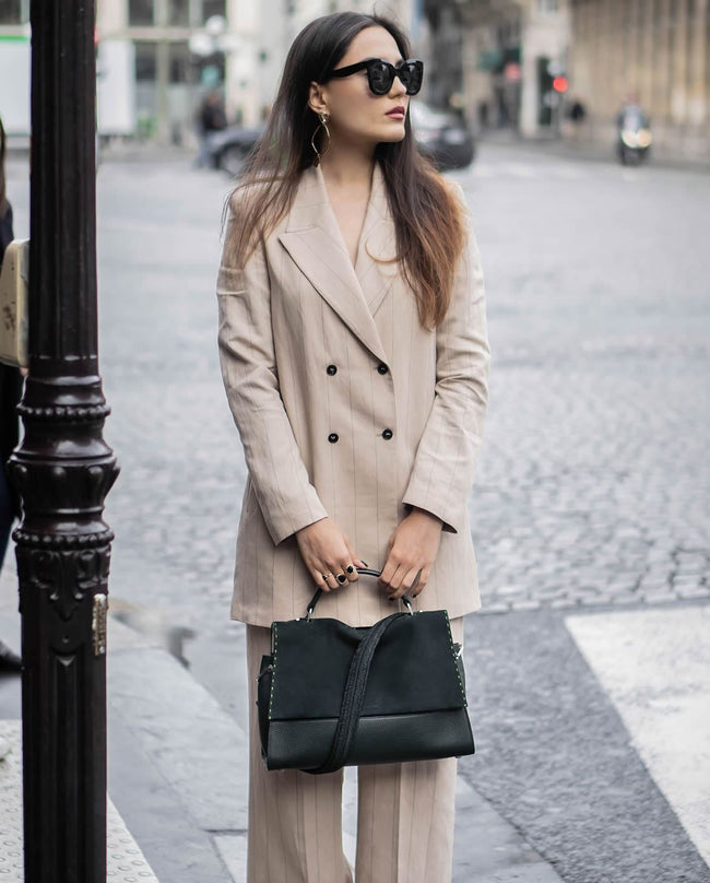 sindi-arifi-as-seen-on-luxury-handbags-19